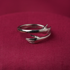Hug Ring