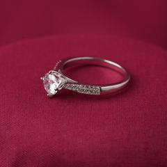 Ladies Ring