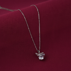 Premium chain with pendant