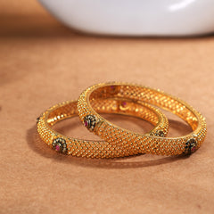 6 pieces thushi fancy bangles
