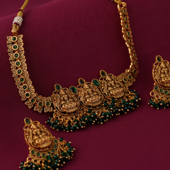 Premium Choker Set