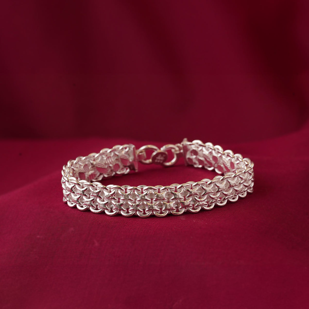 Silver premium bracelet