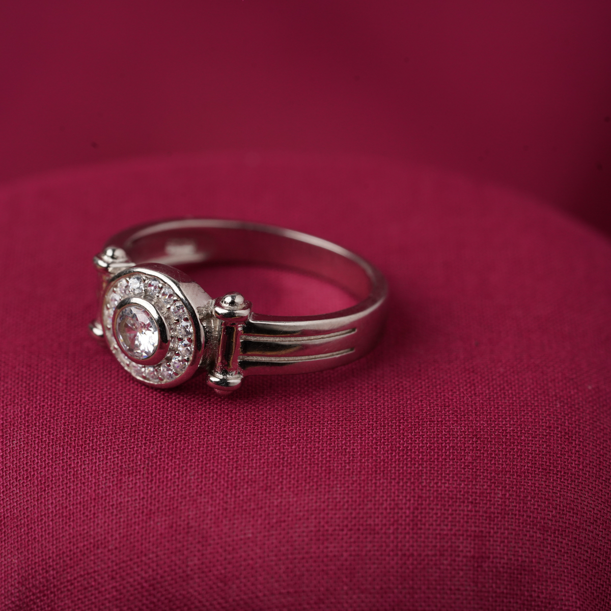Silver cz ladies ring