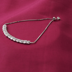 Silver adjustable bracelet