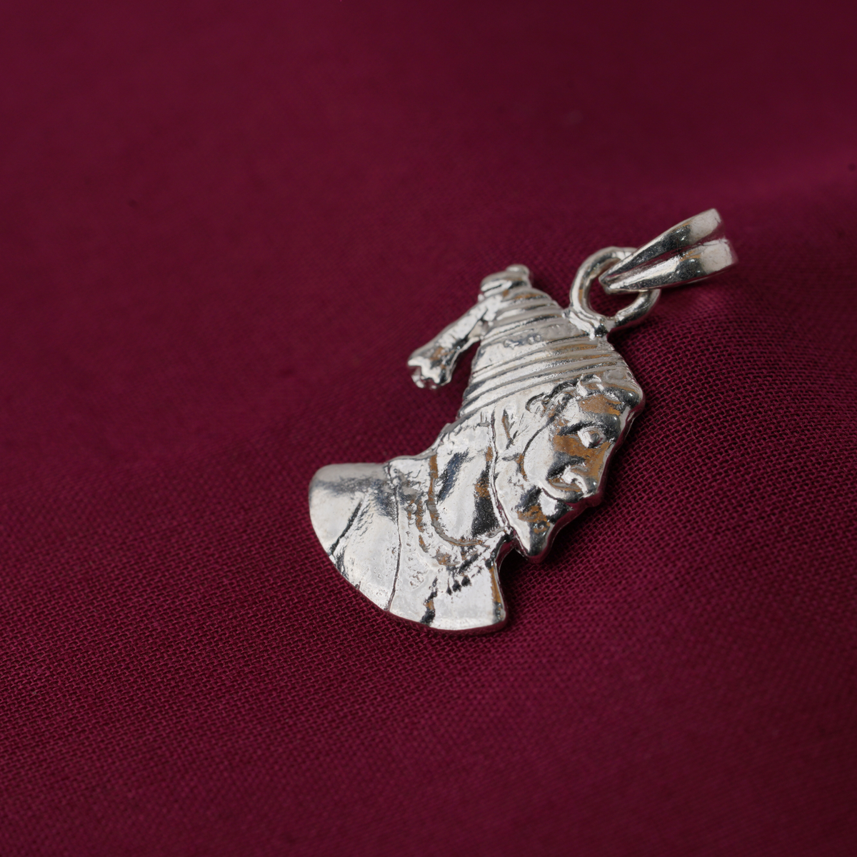 Silver chhatrapati shivaji maharaj pendant