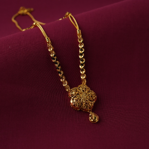 Short nano mangalsutra