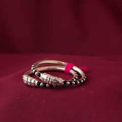 Silver mangati