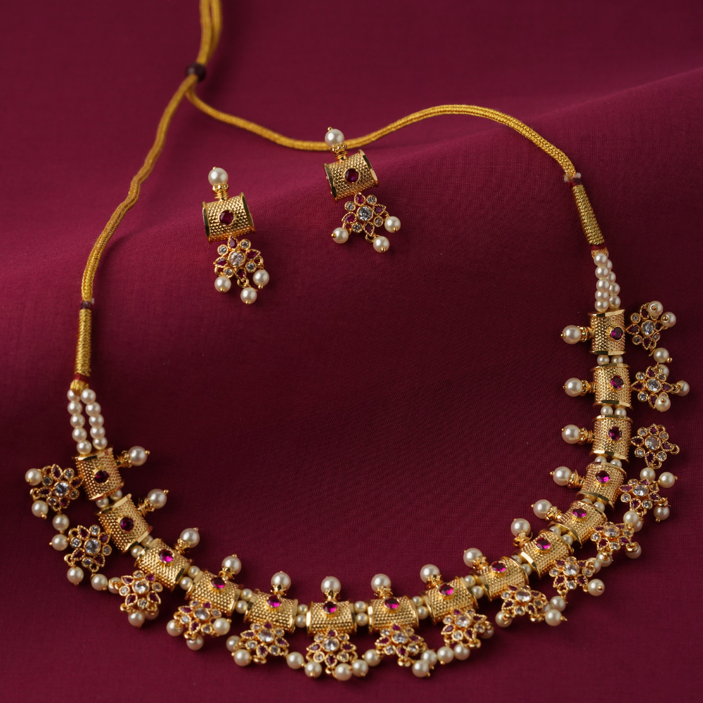 Premium Moti Set