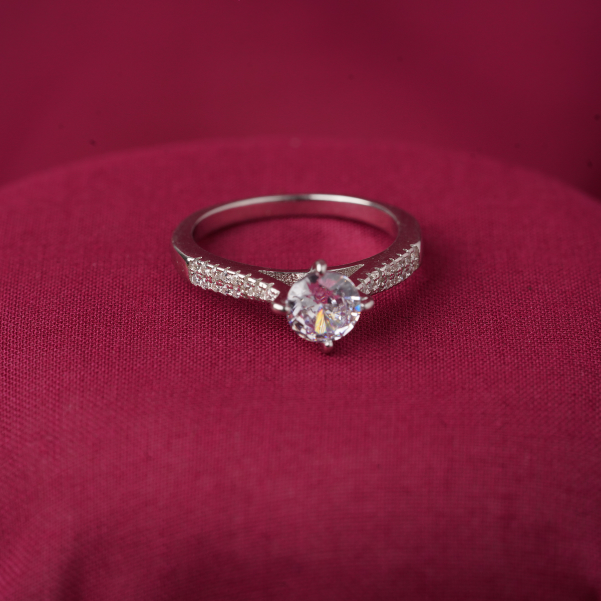 Silver ladies fancy ring