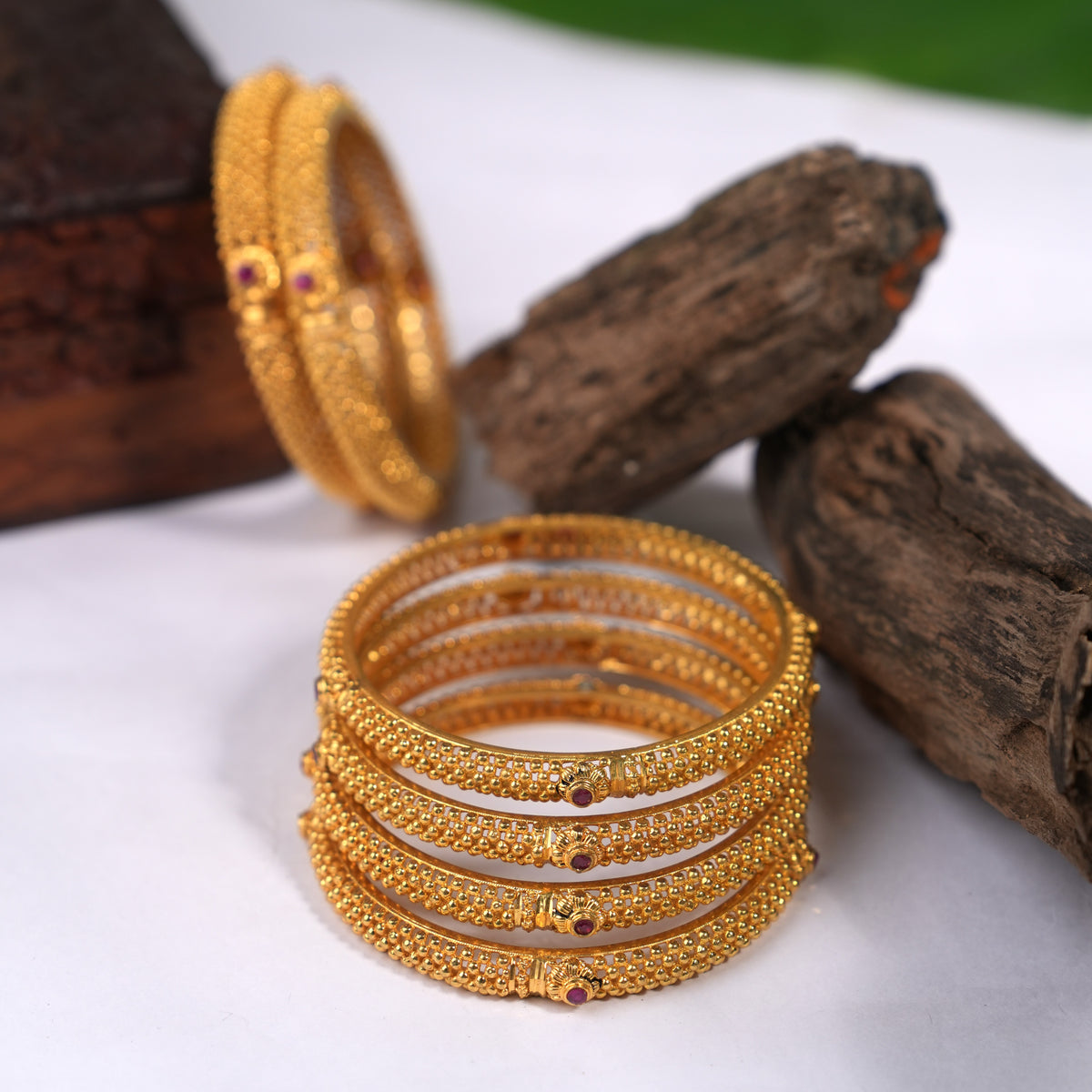 Temple 6 piece bangles set