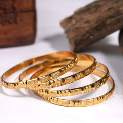 4 pieces machine made bangles