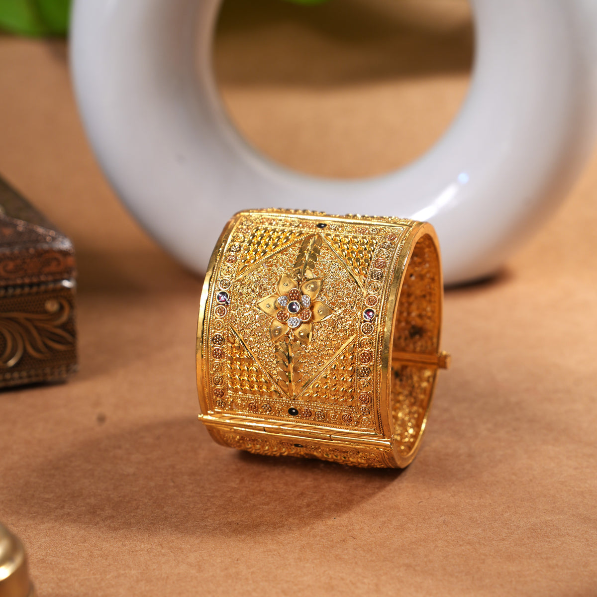 Pair kada bangles