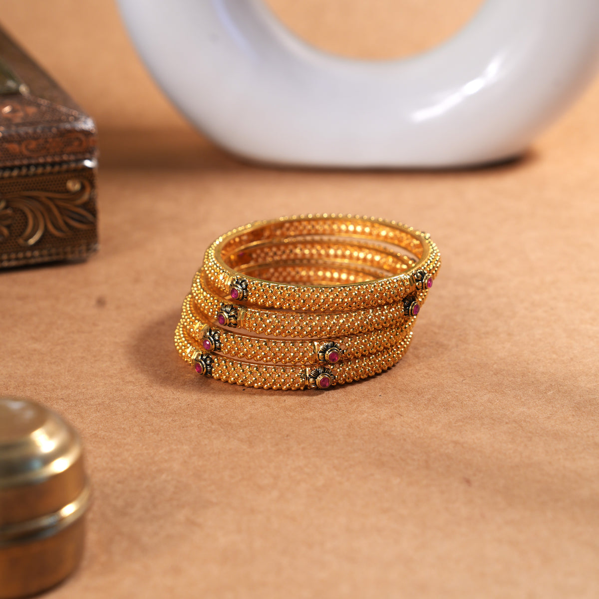 6 pieces thushi fancy bangles
