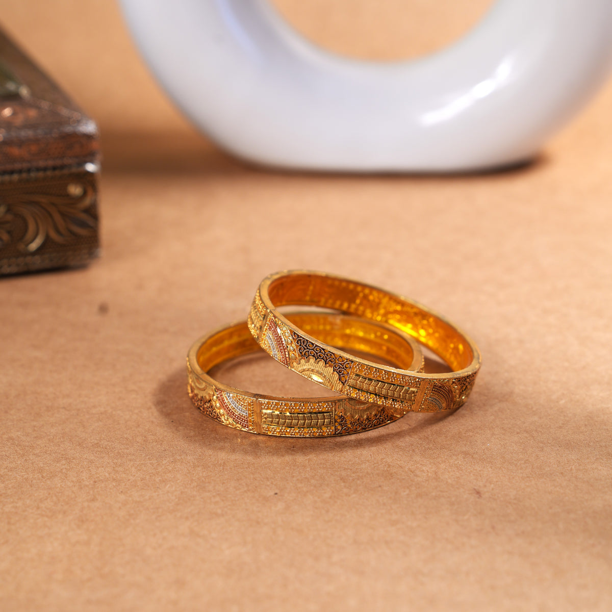 6 pieces rodium bangles