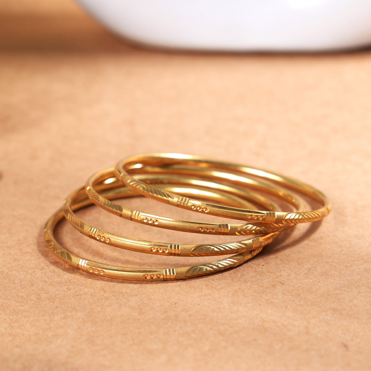 4 pieces premium bangles