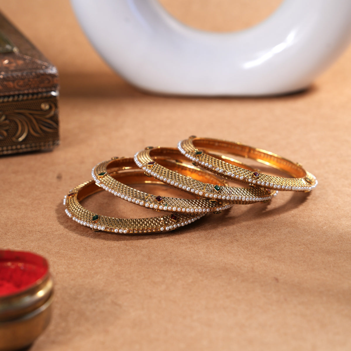 2 pieces rajwadi bangles