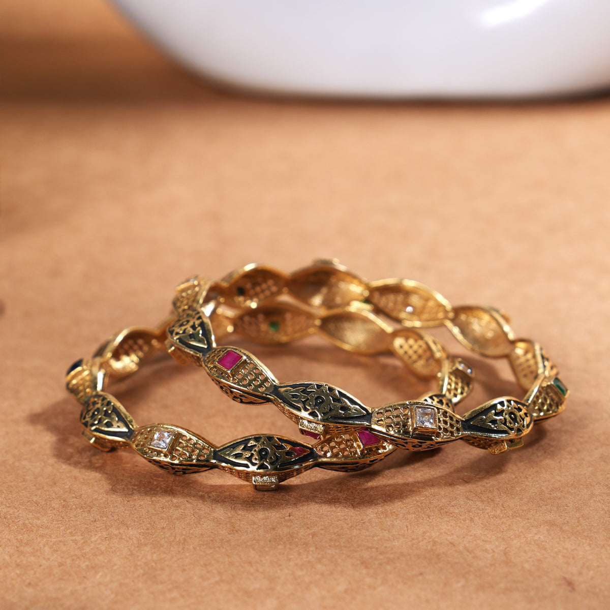 2 pieces rajwadi bangles